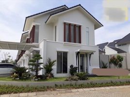 4 Kamar Rumah for sale in Karangpilang, East Jawa, Karangpilang