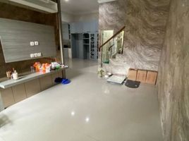 4 Schlafzimmer Haus zu verkaufen in Kenjeran, East Jawa, Kenjeran