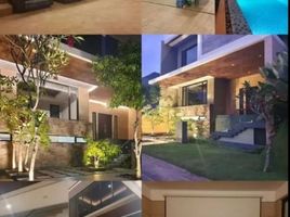 8 Bedroom House for sale in Lakarsantri, Surabaya, Lakarsantri