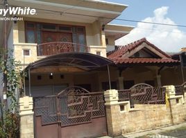 5 Bedroom House for sale in Dukuhpakis, Surabaya, Dukuhpakis