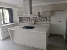 3 Bedroom Apartment for sale in Bare Foot Park (Parque de los Pies Descalzos), Medellin, Medellin