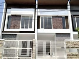 3 Habitación Villa en venta en Rungkut, East Jawa, Rungkut