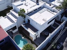6 Bedroom Villa for sale in Zapopan, Jalisco, Zapopan
