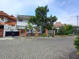 3 Schlafzimmer Villa zu verkaufen in Dukuhpakis, East Jawa, Dukuhpakis