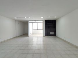 121 m² Office for rent in Colombia, San Jose De Cucuta, Norte De Santander, Colombia