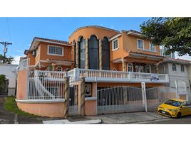 6 Bedroom House for sale in Panama, Ancon, Panama City, Panama