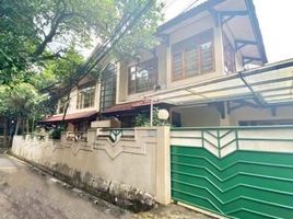 7 Bedroom House for sale in Medistra Hospital, Mampang Prapatan, Pasar Minggu