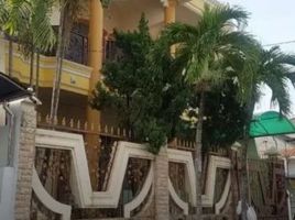 4 Bedroom House for sale in Dukuhpakis, Surabaya, Dukuhpakis