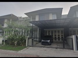 5 Bedroom House for rent in Dukuhpakis, Surabaya, Dukuhpakis