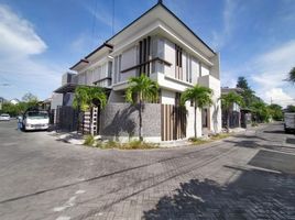 Maison 4 chambre à vendre à Mulyorejo, East Jawa, Mulyorejo, Surabaya, East Jawa