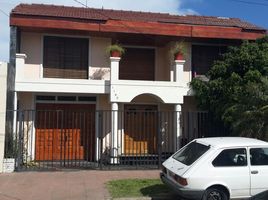 3 Bedroom House for sale in Moron, Buenos Aires, Moron