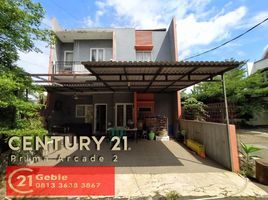 5 Bedroom Villa for sale in Ciputat, Tangerang, Ciputat