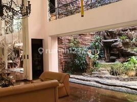 7 Bedroom Villa for sale in Tegal Sari, Surabaya, Tegal Sari