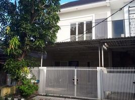 4 Habitación Villa en venta en Rungkut, East Jawa, Rungkut