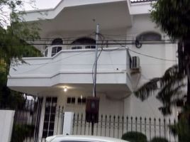 4 Bedroom House for sale in Dukuhpakis, Surabaya, Dukuhpakis