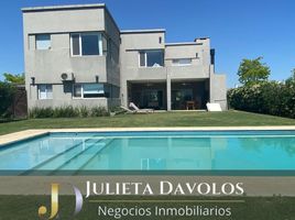 5 Bedroom House for sale in Escobar, Buenos Aires, Escobar