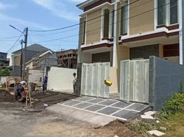 4 Habitación Casa en venta en Tenggilis Mejoyo, East Jawa, Tenggilis Mejoyo
