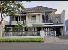 Maison 5 chambre à vendre à Wiyung, East Jawa, Wiyung