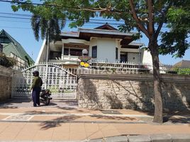 7 Bedroom Villa for sale in Tegal Sari, Surabaya, Tegal Sari