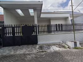 3 Habitación Villa en venta en Tambaksari, East Jawa, Tambaksari