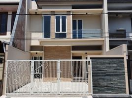 4 Habitación Casa en venta en Rungkut, East Jawa, Rungkut