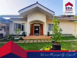 5 Bedroom House for sale in Ciputat, Tangerang, Ciputat