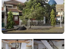 11 Habitación Villa en venta en Dukuhpakis, East Jawa, Dukuhpakis
