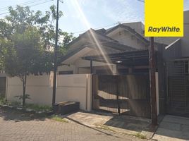 3 Kamar Vila for rent in Dukuhpakis, East Jawa, Dukuhpakis, Surabaya, East Jawa