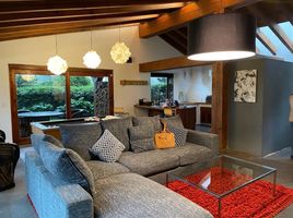 4 Schlafzimmer Villa zu vermieten in Valle De Bravo, Mexico, Valle De Bravo