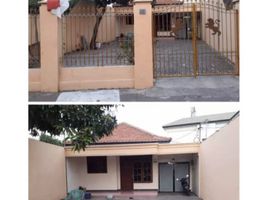 9 Schlafzimmer Haus zu verkaufen in Tambaksari, East Jawa, Tambaksari