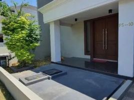 4 Bedroom House for rent in Surabaya, East Jawa, Lakarsantri, Surabaya