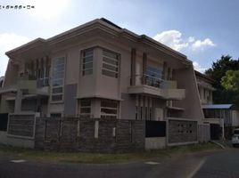5 Habitación Casa en venta en Tambaksari, East Jawa, Tambaksari