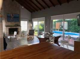 Maison 2 chambre à vendre à General Pueyrredon, Buenos Aires, General Pueyrredon