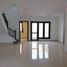 Maison 4 chambre à vendre à Wiyung, East Jawa, Wiyung