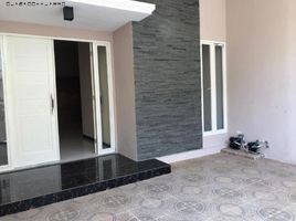 3 Habitación Villa en venta en Tambaksari, East Jawa, Tambaksari