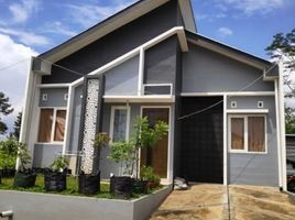 2 Kamar Rumah for sale in Pakisaji, Malang Regency, Pakisaji