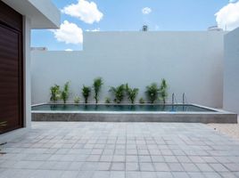 2 Schlafzimmer Haus zu verkaufen in Yaxkukul, Yucatan, Yaxkukul