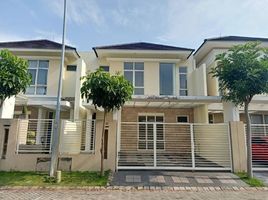 3 Habitación Villa en venta en Rungkut, East Jawa, Rungkut