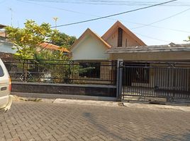 4 Kamar Rumah for sale in Gayungan, Surabaya, Gayungan