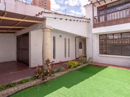 4 Bedroom House for sale in Bogota, Cundinamarca, Bogota