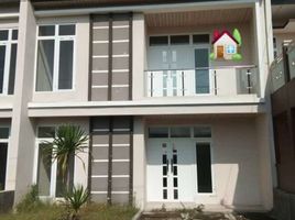 4 Kamar Rumah for sale in Waru, Sidoarjo, Waru