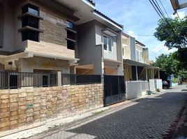 3 Schlafzimmer Villa zu verkaufen in Jambangan, East Jawa, Jambangan