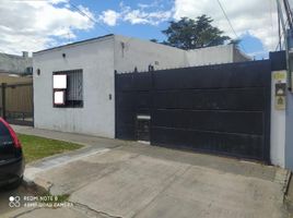 2 Bedroom House for sale in Quilmes, Buenos Aires, Quilmes