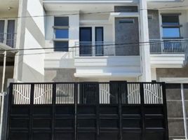 4 Schlafzimmer Villa zu verkaufen in Mulyorejo, East Jawa, Mulyorejo, Surabaya