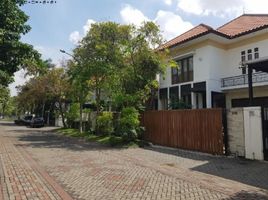 4 Kamar Rumah for sale in Lakarsantri, Surabaya, Lakarsantri