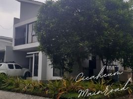 3 Bedroom House for sale in Kiaracondong, Bandung, Kiaracondong