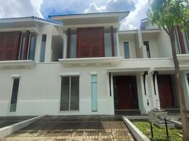 Maison 4 chambre à vendre à Karangpilang, East Jawa, Karangpilang