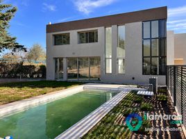 4 Bedroom Villa for sale in Capital, Cordoba, Capital