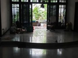 4 Kamar Rumah for rent in East Jawa, Mulyorejo, Surabaya, East Jawa