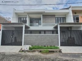 4 Habitación Villa en venta en Mulyorejo, East Jawa, Mulyorejo